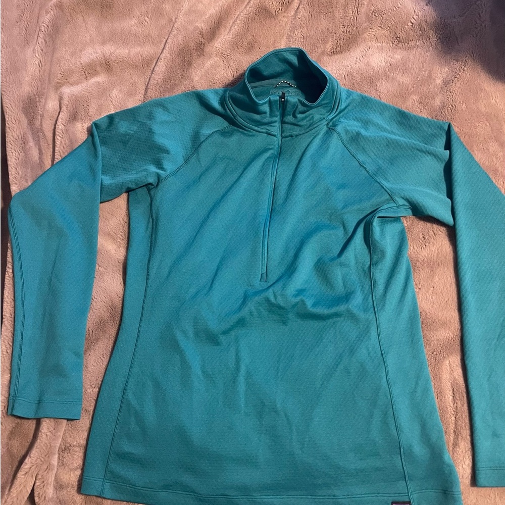 Patagonia Women’s  Athletic Long Sleeve EUC
